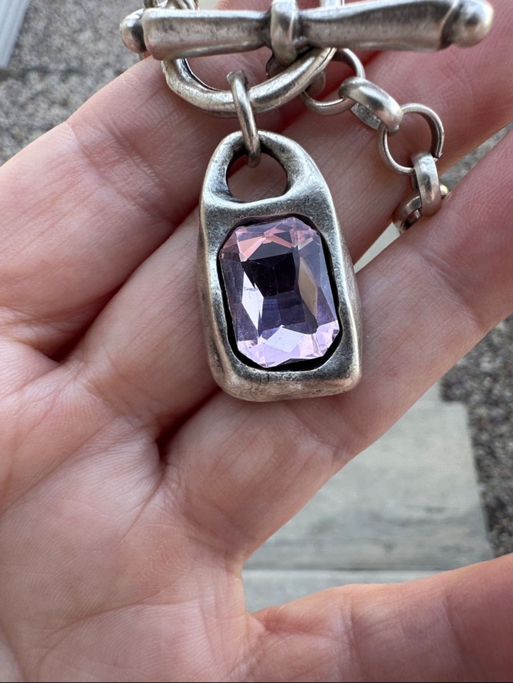 Aven’s Silver Plated Pink Crystal Stone Pendant Chain Necklace - Picture 4 of 6